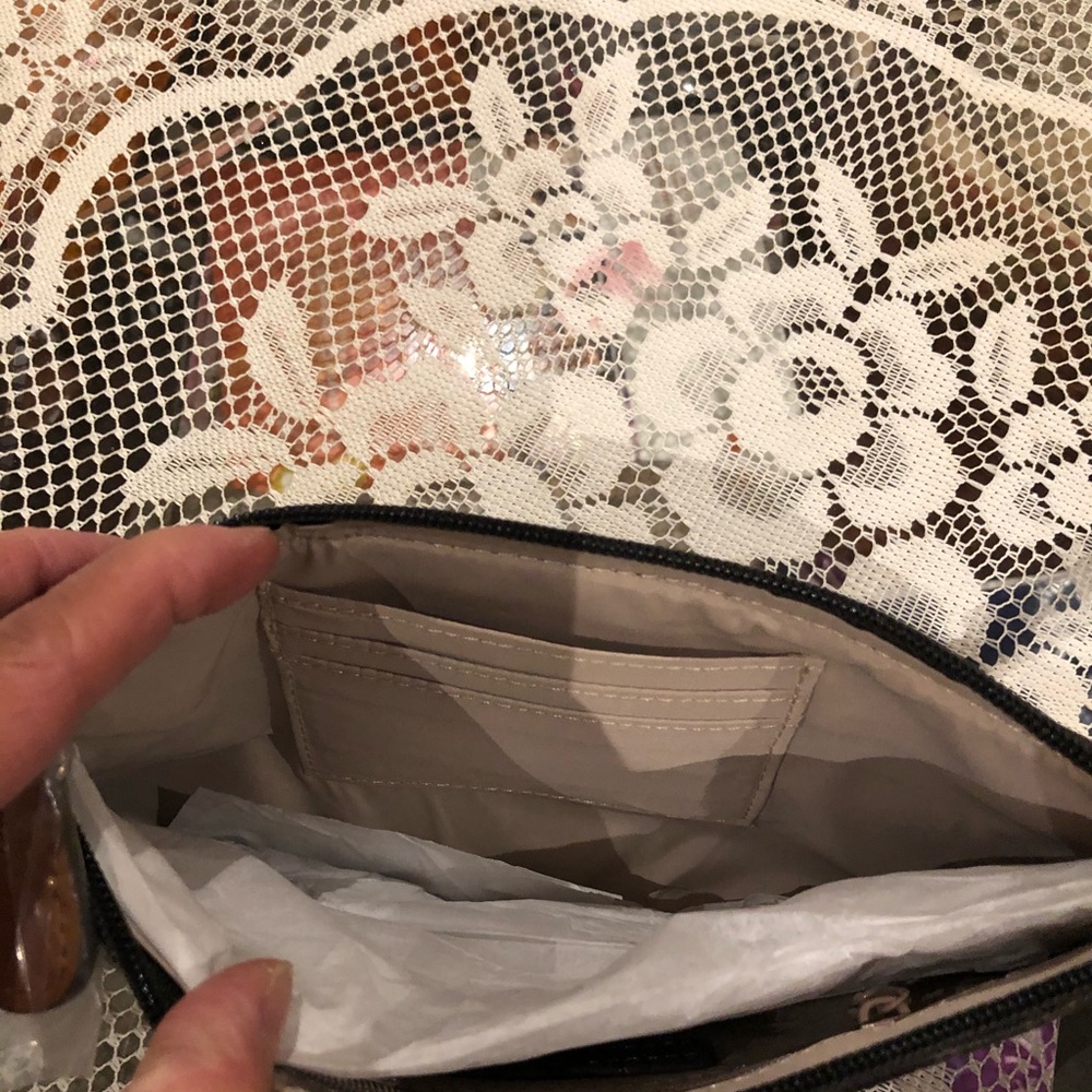 Wallet - Picture 4 of 5